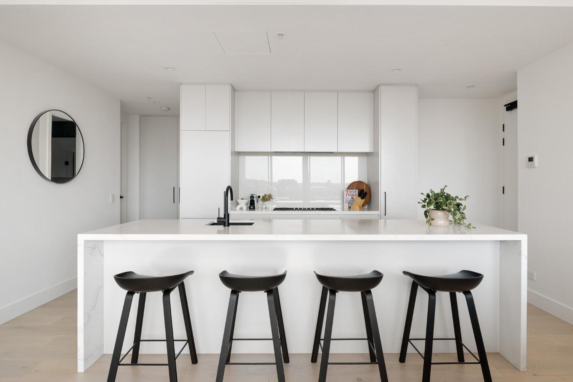 Urban Rest Richmond Swan Street Apartment Melbourne Exterior photo